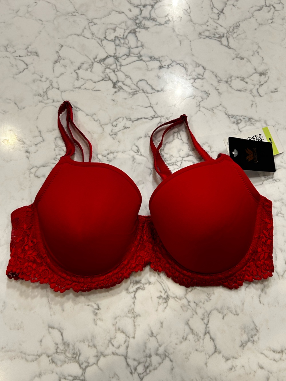 NWT Wacoal‎ Womens Embrace Lace Red Contour T-Shirt Bra Size 34B